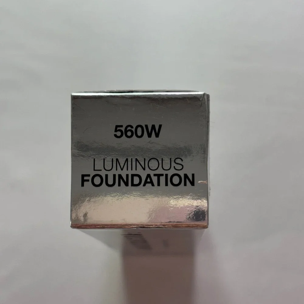 Anastasia Beverly Hills Luminous Foundation 560W Deep Warm 1.0oz Medium Coverage